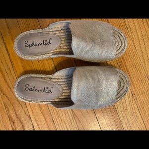 Splendid leather golden sandals size 8